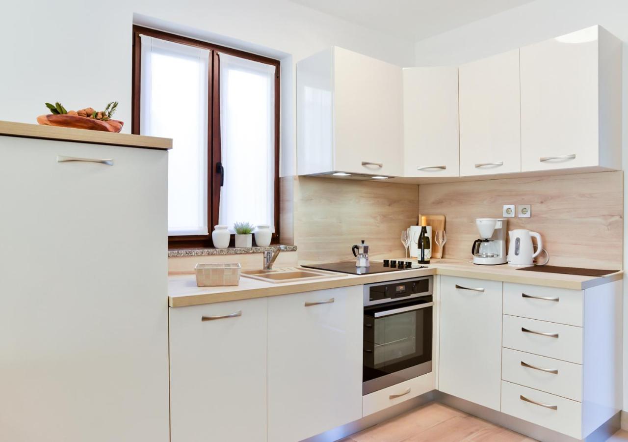 Apartments Villa Rosi Umag Luaran gambar